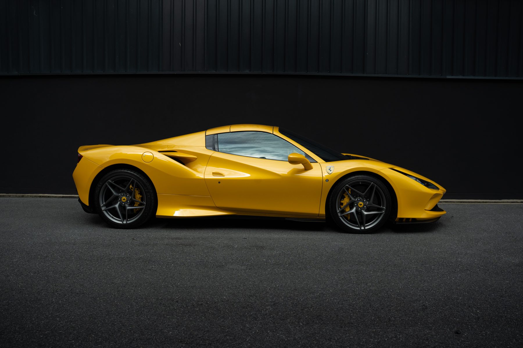 Ferrari F8 Spider — Tri-Coat Yellow (3)