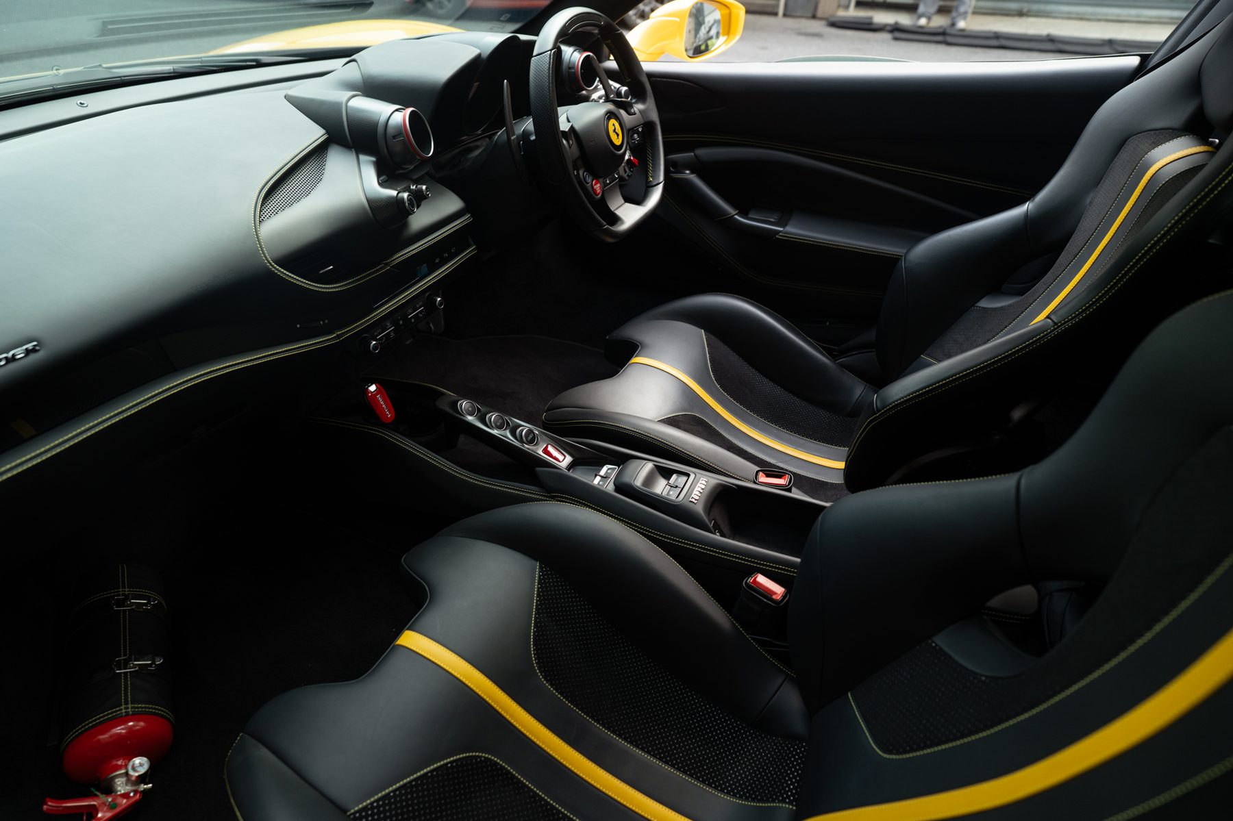 Ferrari F8 Spider — Tri-Coat Yellow (43)