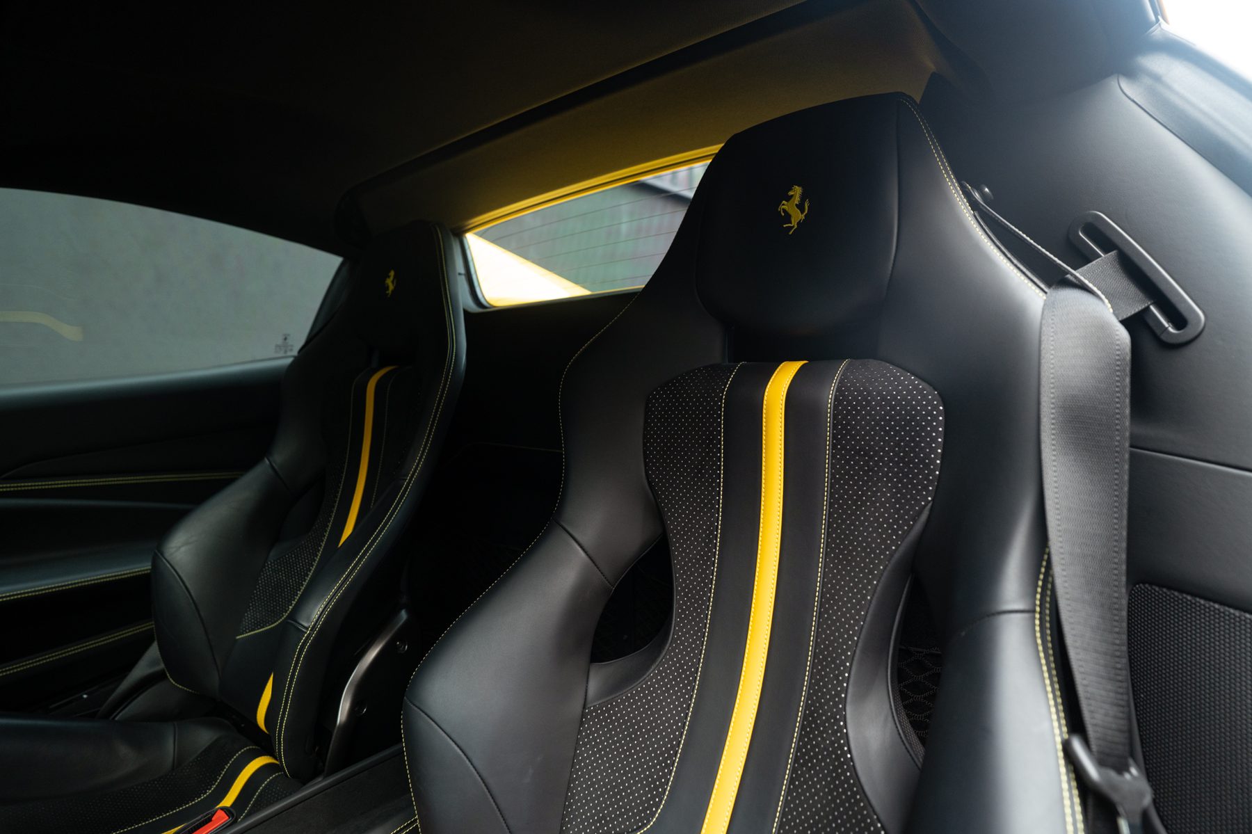 Ferrari F8 Spider — Tri-Coat Yellow (53)
