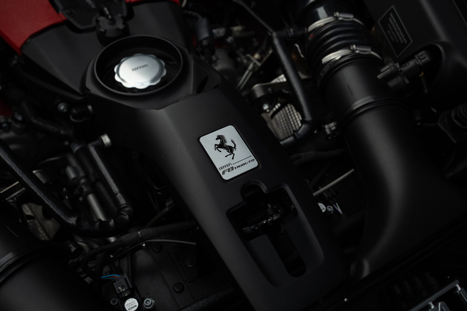 Ferrari F8 Tributo — V8 detail