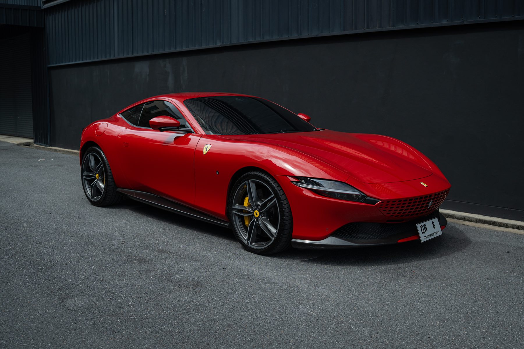 Ferrari Roma — Rosso Corsa (2)