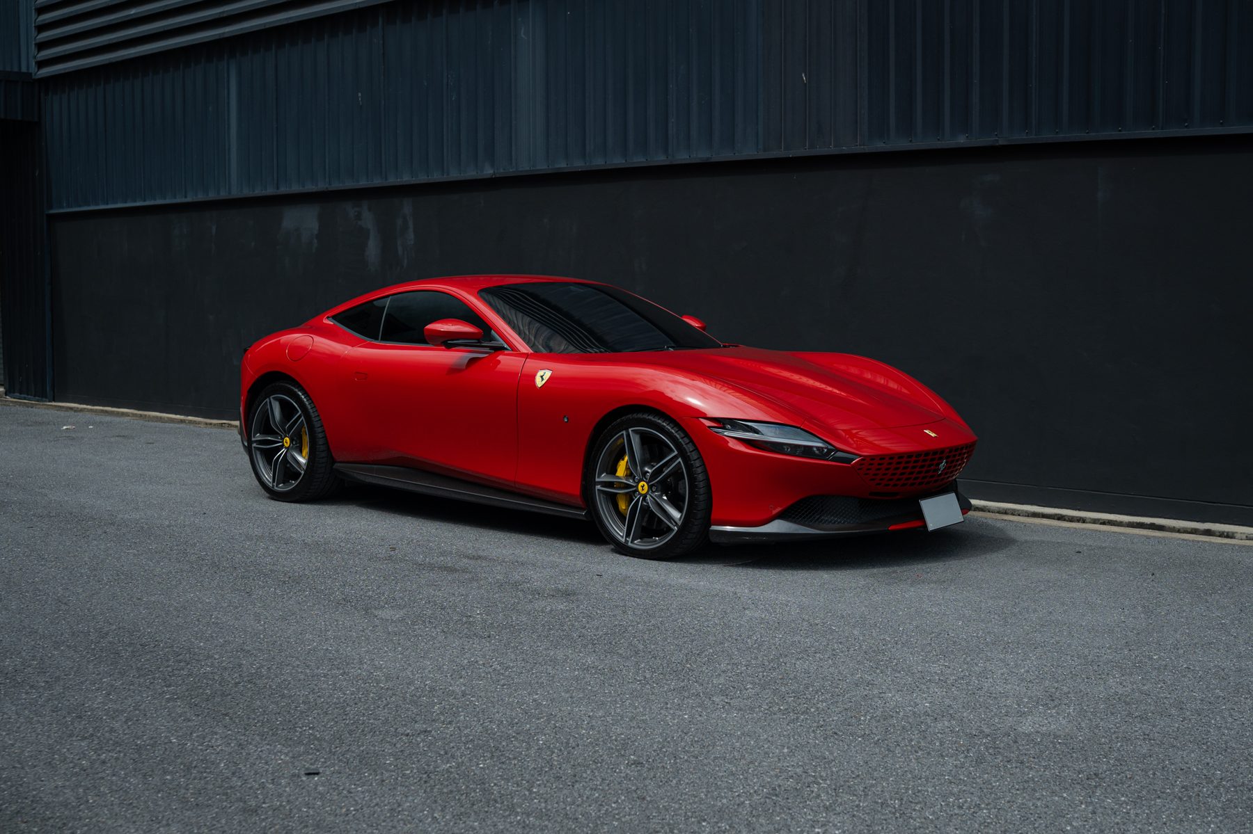 Ferrari Roma — Rosso Corsa (5)