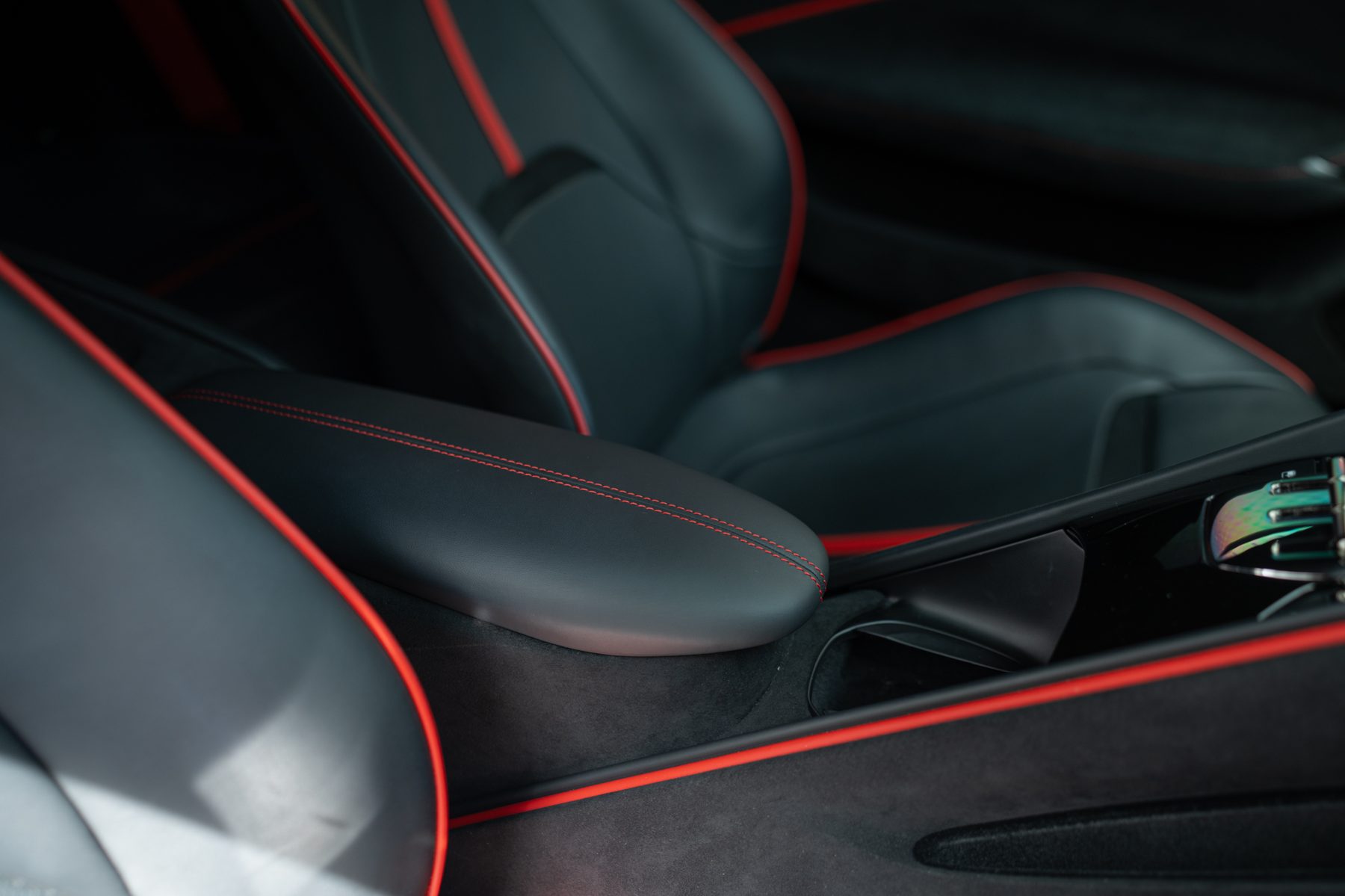 Ferrari Roma — Rosso Corsa (36)