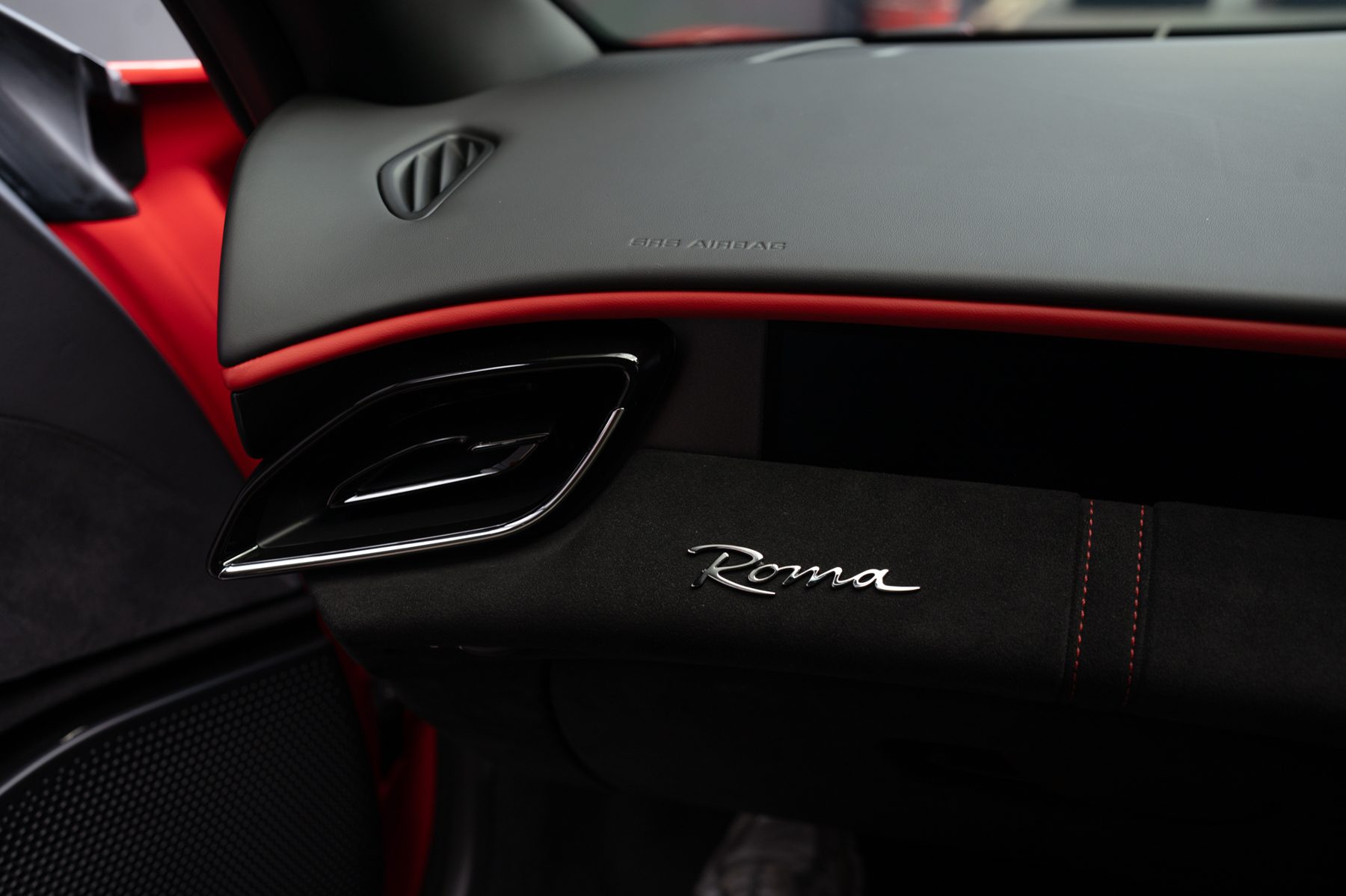 Ferrari Roma — Rosso Corsa (41)