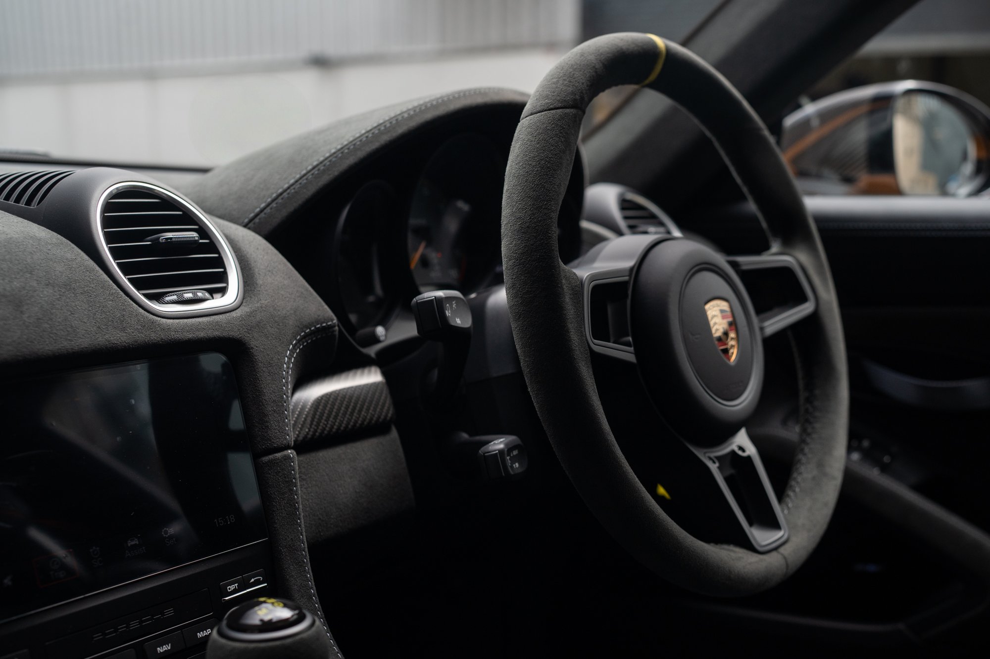 Porsche 718 Cayman GT4 RS