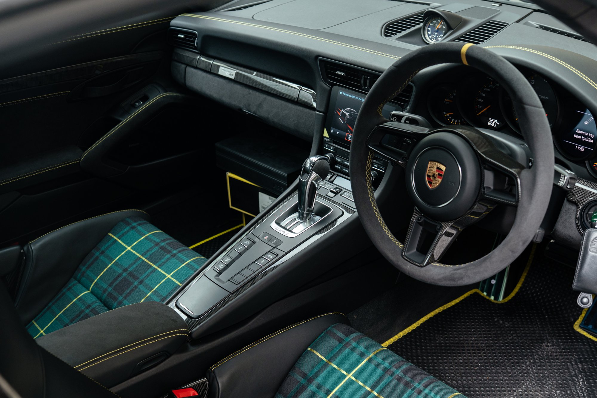 Porsche 911 GT2 RS
