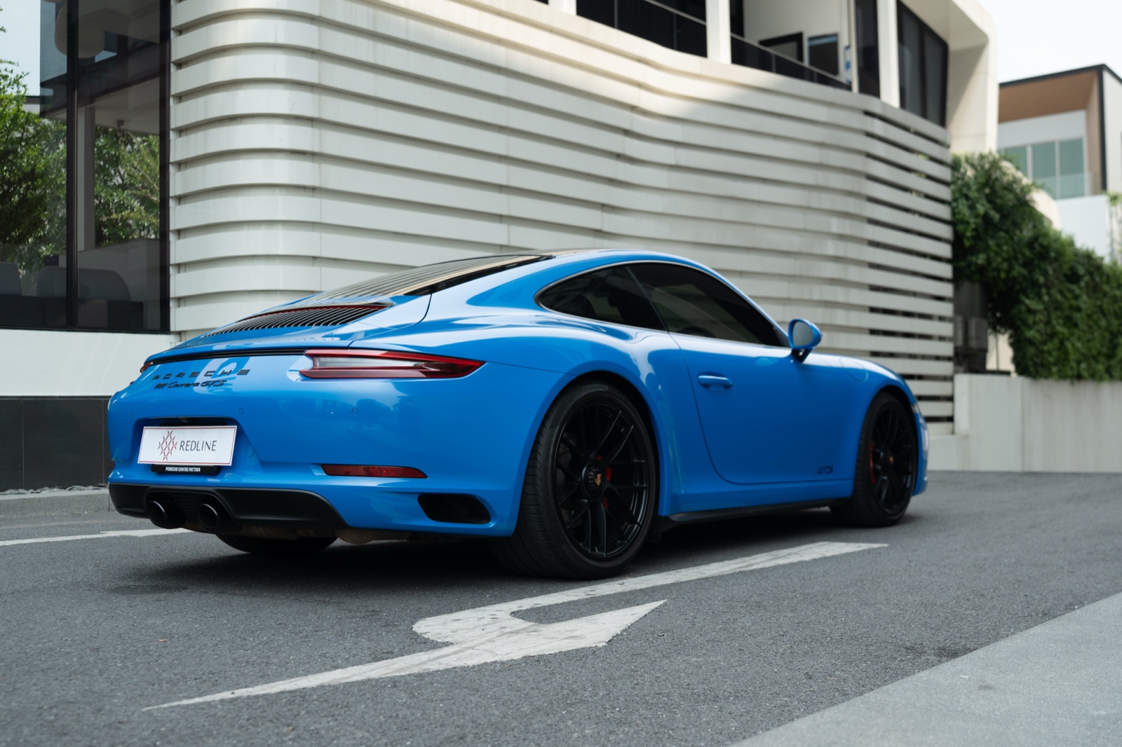 Porsche 911 Carrera GTS